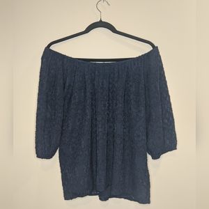 En Elly lace off the shoulder top, size small